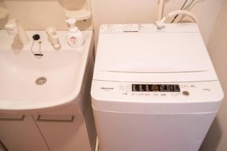 新宿一站5分钟-104-餐馆购物街-安静品质公寓-直达皇居秋叶原 - 1