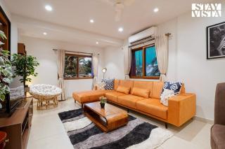 StayVista at Casa Chalora with Pool, BBQ, Games Room - Candolim - 3