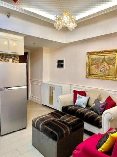 RARE unit at the Venice Luxury Residence With Balcony - 2