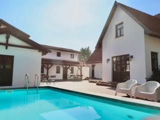 Studio in Dargun mit Pool am Kummerower See - Barlin - 0