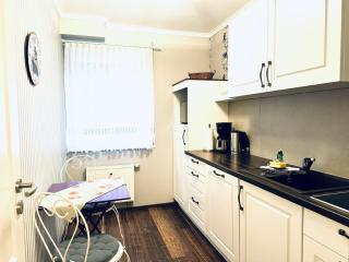 F-1112 Ferienwohnung Lobbe FeWo 02 strandnah, Garten - Lobbe - 1