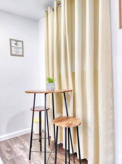 Cozy Studio 8 min to Down Town, Nightlife, Museum, UH - Houston - 7