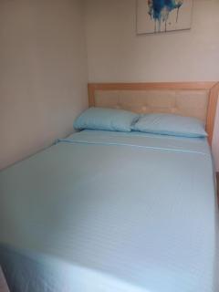 Pine Suites Tagaytay Luxury Spacious 2 Bedroom Condo With Balcony Amenities View - Tagaytay - 9