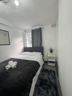 Barking Bliss-2 Bedroom,2 Bath, A Short Distance To Barking Station - Barking - 2