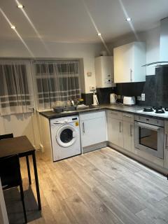 Barking Bliss-2 Bedroom,2 Bath, A Short Distance To Barking Station - Barking - 8