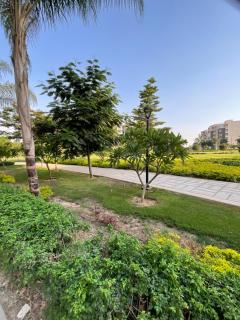 Wide Garden View - Shared Apartment - East Hub - Amusement Park - إطلالة واسعة على الحديقة - شقة مشتركة - 7