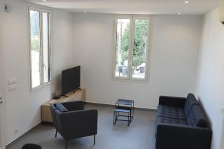 Appartement 4 p neuf dans haut de villa , clim, parking, jardin - Saint-Laurent-du-Var - 1