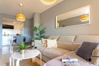Apartamento con piscina y parking en Fuengirola - - 6