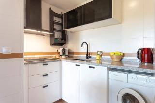 Apartamento con piscina y parking en Fuengirola - - 3