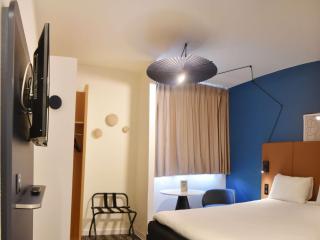 ibis Laval Le Relais D'Armor - Laval - 2