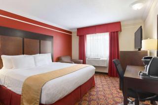 Travelodge by Wyndham Meadow Lake - Meadow Lake - 6