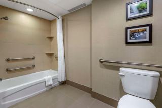 Comfort Inn & Suites Glen Mills - West Chester - Glen Mills - 1