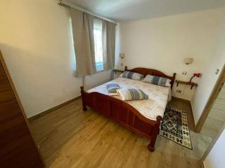 MOGA House - Tîrnăveni - 9