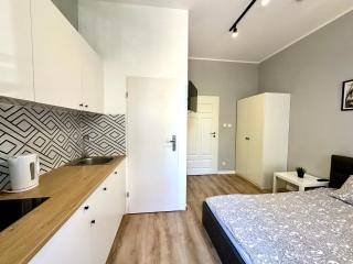 Studio By The Pier III z balkonem - Sopot - 6
