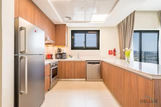 Captivating 1BR Apartment in Zazen Gardens, Al Furjan by Deluxe Holiday Homes - Dubai - 7