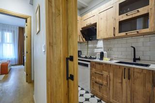 Spacious 2BR 3AC 2 Min to Metro - Baysungur D3 - Istambul - 3