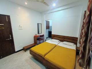 Hotel Parth Residency - 7