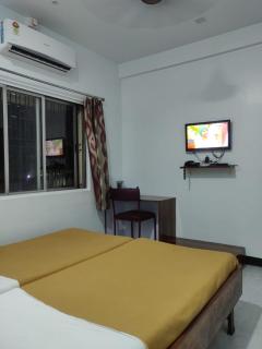 Hotel Parth Residency - 1