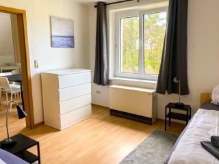 Monteurwohnungen Wiednitz, Einzelbetten, Küche, Parkplatz - Wiednitz - 4