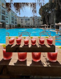 Klama Luxury Apartment - Golem - 9