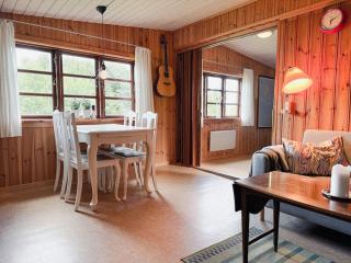 2 BR Cozy vacation home for 5 guests, Langasandur - 4