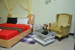 Juliana Suites Hotel Apartments - Gaba - 3
