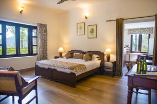Sinna Dorai's Rotti Kadai Bungalow - Vālpārai - 1