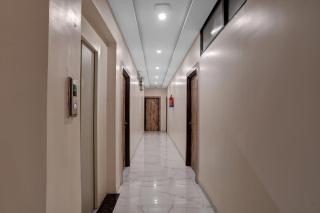 Townhouse Hotel O Benchmark - Indore - 1