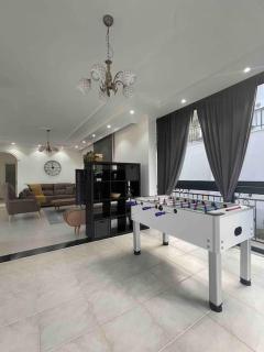 Indoor Swimming Pool Vacation Villa - Toslak - 8