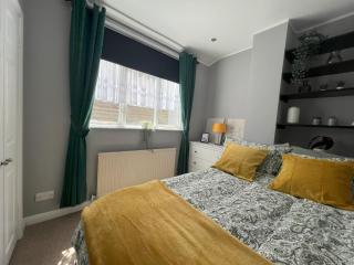 Two Bedroom Flat in London - London - 0