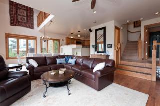 210 Sheol Street - 3