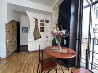 Cozy apartment in the city center Mtatsminda - Tbilisi - 6