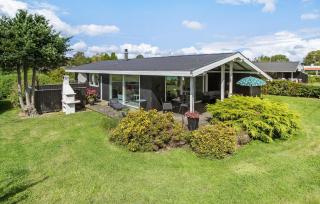 3 Bedroom Gorgeous Home In Juelsminde - Sønderby - 0