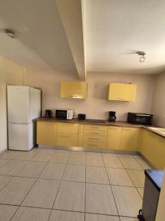 Azur, bas de villa piscine, vue mer - La Trinité - 2