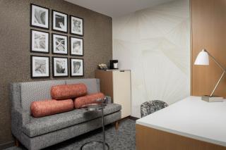 SpringHill Suites by Marriott New York Queens - Queens - 1