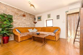Apartments Islandbreeze - Prvić Šepurine - 6