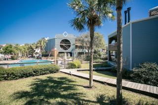 Luxe St Augustine Condo with Pool View - 5