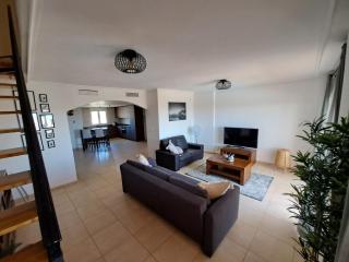 Amazing Apartamento Renes, with a shared pool - Baños y Mendigo - 2