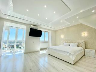 SKY HOUSE апартаменти - Vinnycja - 4