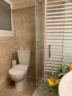 Modern Comfort close to Acropolis - Atene - 4