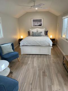 Bryon's secret hideout studio - 0