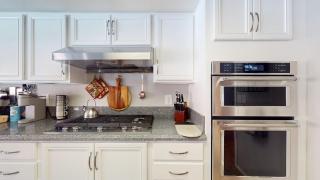 Family Oasis Ranch with Pool near Mystic Falls - Las Vegas - 8