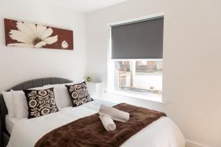 Style Suites - Partington - 2