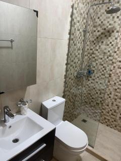 Oakley Accommodation-The Greens Estate, Community 25,Tema - Mlichakpo - 3