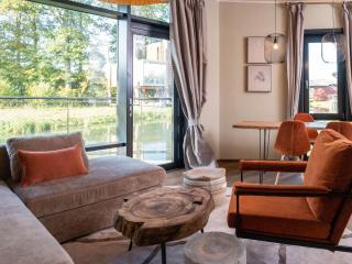 Belvilla Tranquil getaway amidst nature - - 0