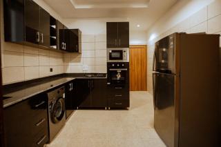 Elite Luxury 3-bedroom Apartment in Abuja - 7