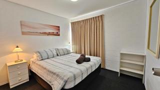 Riverview Holiday Apartment 89 - Kalbarri WA - Kalbarri - 6