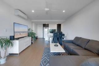 Stylish 2BR Getaway in Gold Coast - Gold Coast - 0