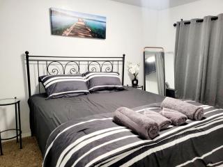 -Serendipity Lodge at Yosemite- BBQ-Full Kitchen-King Bed - Oakhurst - 3