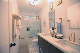 Brand New La Jolla Beach Villa Gem - San Diego - 9